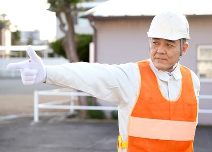 ATM警備・鉄道警備・常駐警備・施設警備2